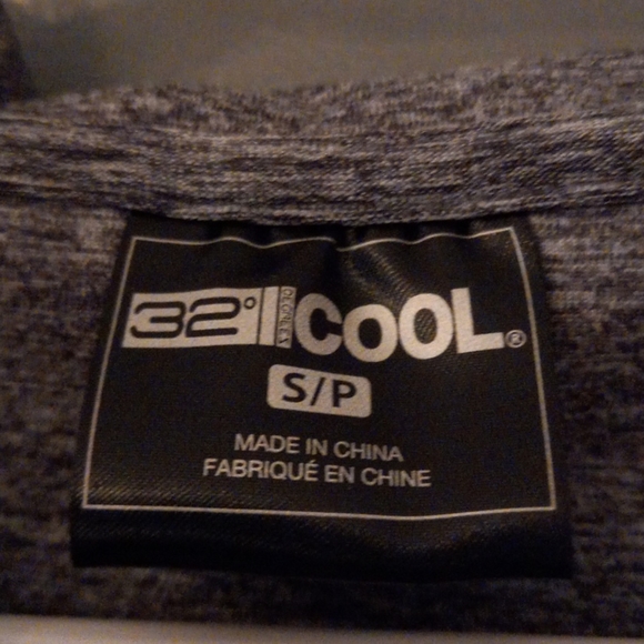 3 for $10: 32 Degrees cool hoodie NWT - Picture 2 of 4